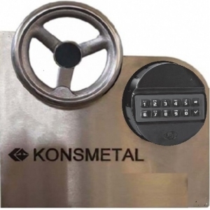 Widok zamknięcia w kasie pancernej Konsmetal KP 150 z zamkiem elektronicznym EM.
